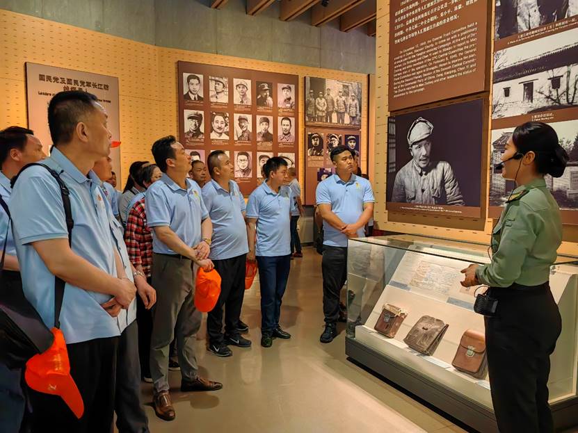 公司黨委開展主題黨日活動