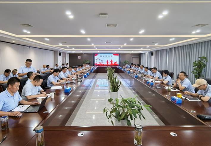 公司召開(kāi)“筑安話(huà)安全”活動(dòng)宣貫會(huì) 公司召開(kāi)“筑安話(huà)安全”活動(dòng)宣貫會(huì)